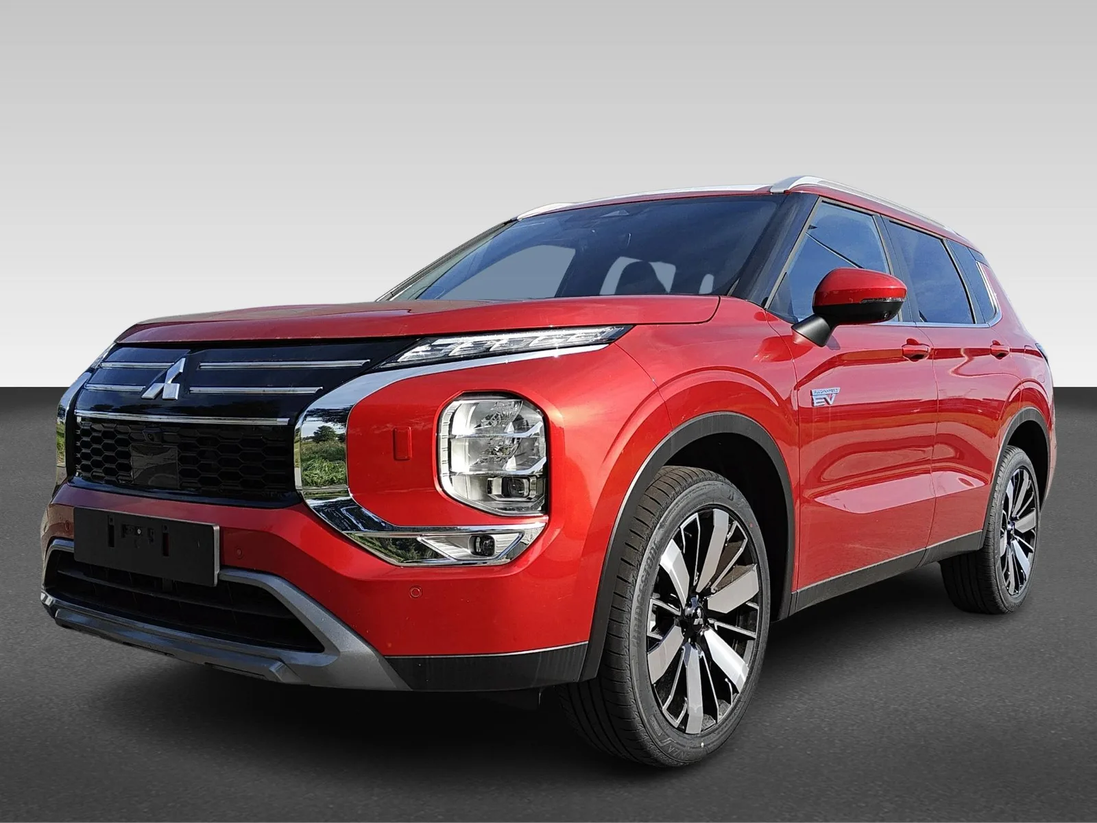 Mitsubishi Outlander (2026) — foto 1