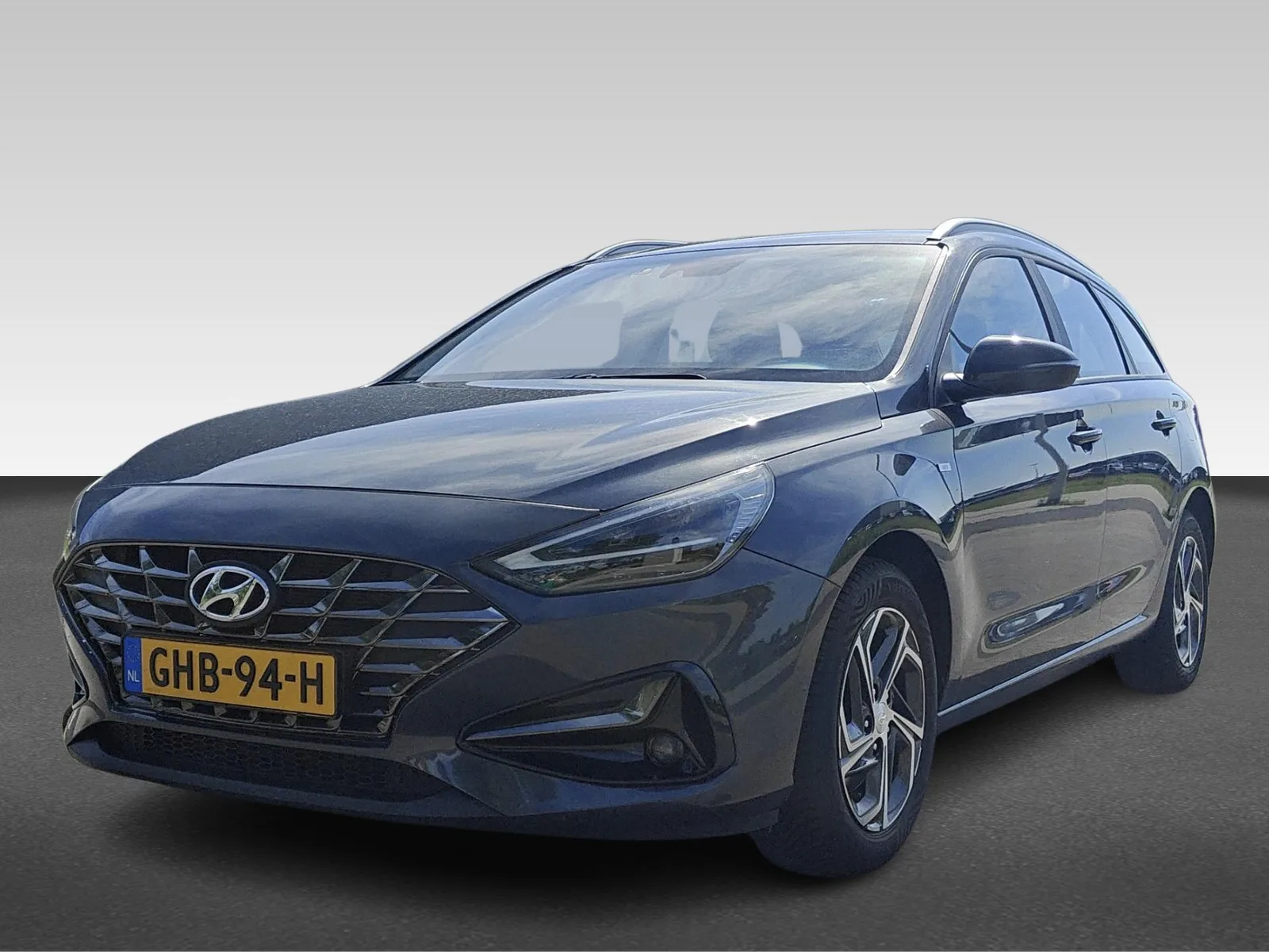 Hyundai i30 (2024) — foto 1