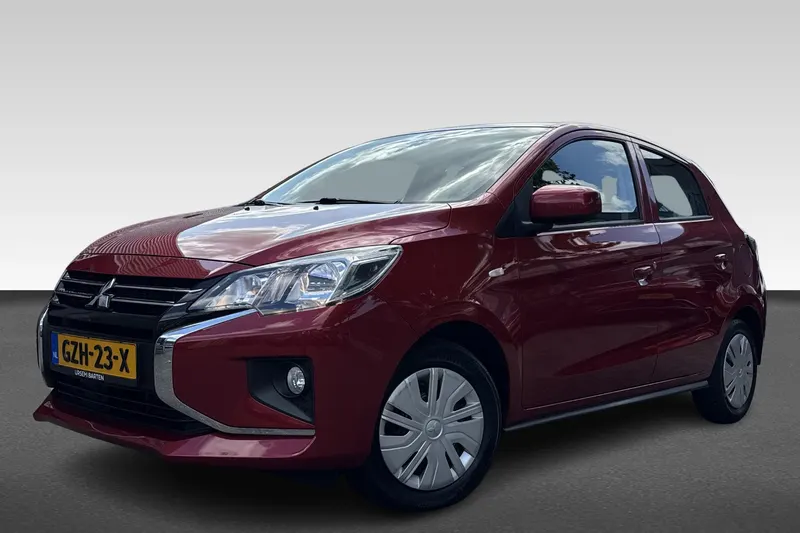Mitsubishi Space Star (2025)