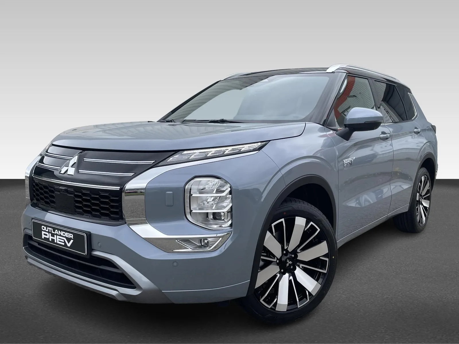 Mitsubishi Outlander (2026) — foto 1