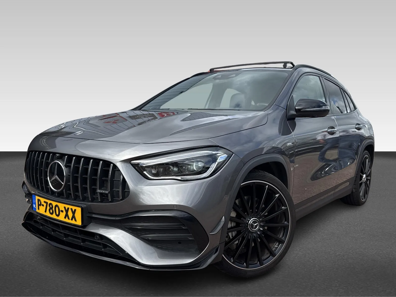 Mercedes-Benz GLA-Klasse (2022) — foto 1