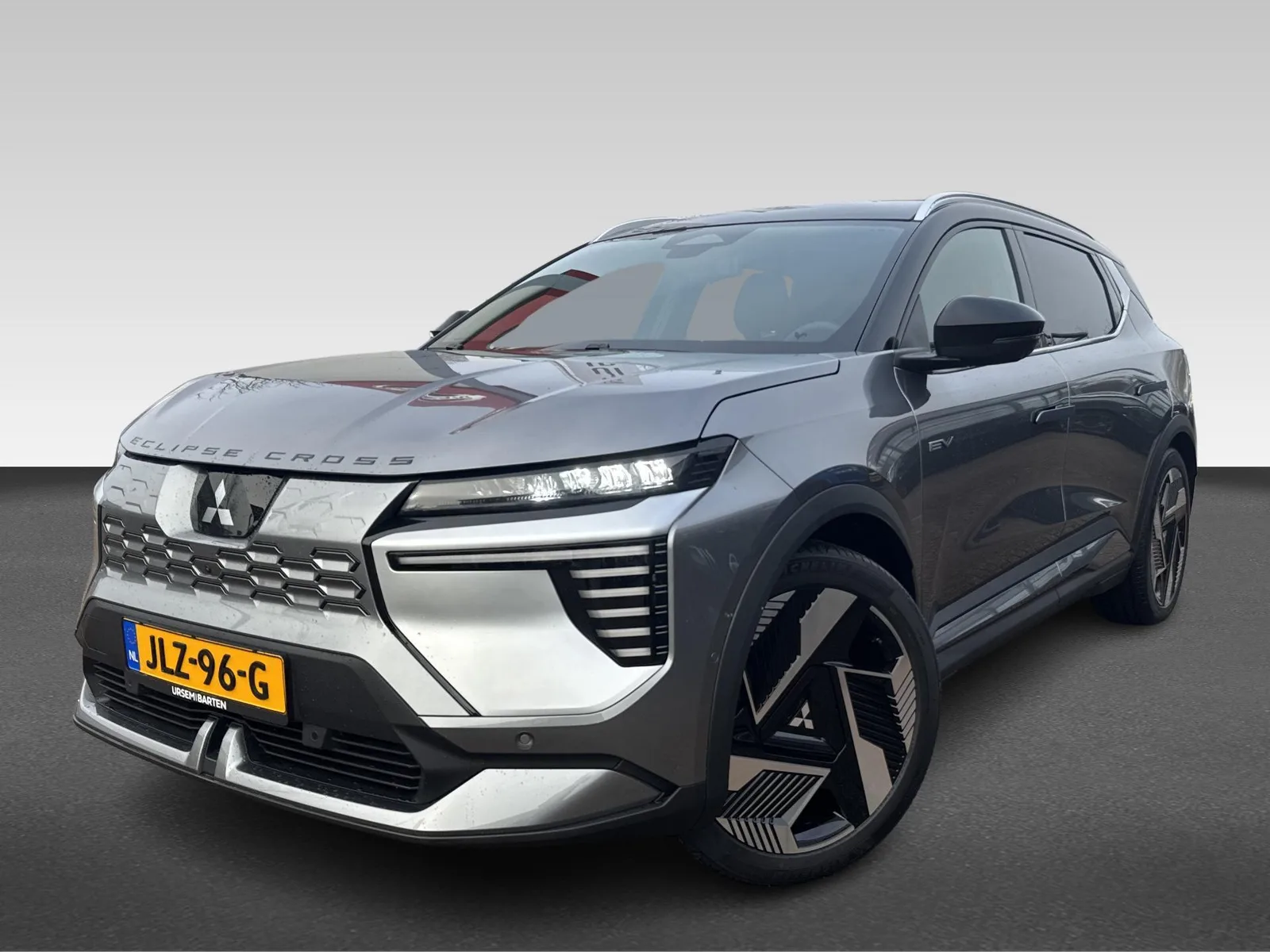 Mitsubishi Eclipse Cross (2025) — foto 1