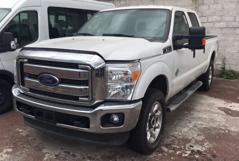 Ford F-250 (2019) — foto 1