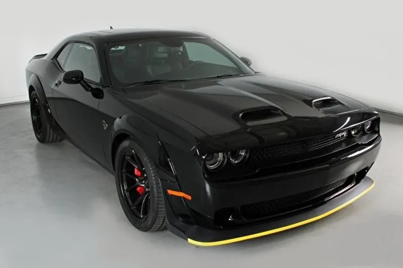 Dodge Challenger (2023)