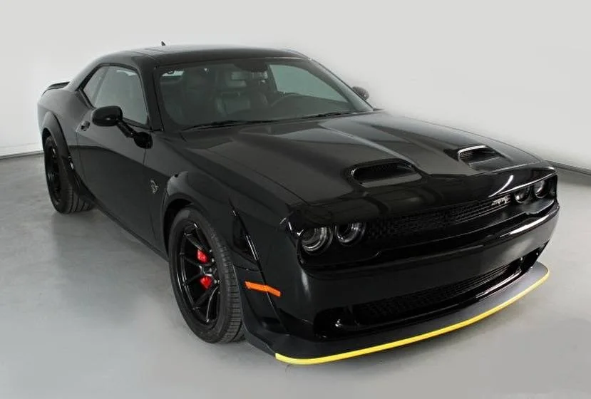 Dodge Challenger (2023) — foto 1
