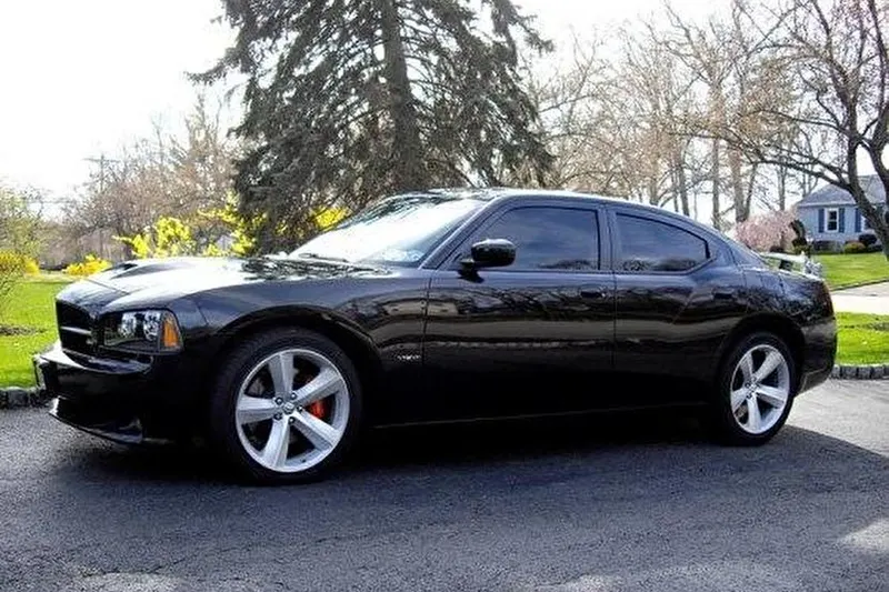 Dodge Charger (2020)