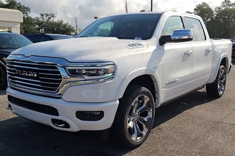 Dodge RAM (2023)