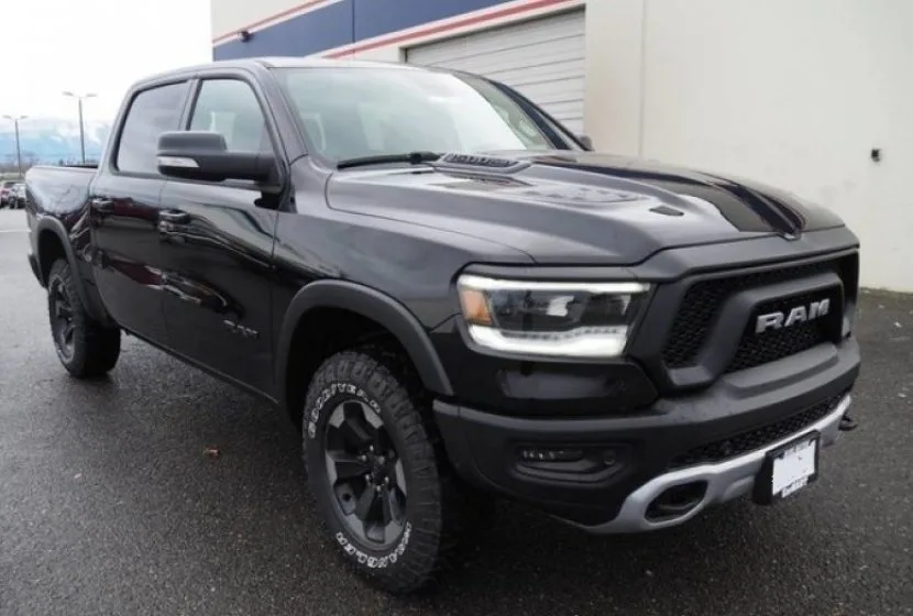 Dodge RAM (2023) — foto 1