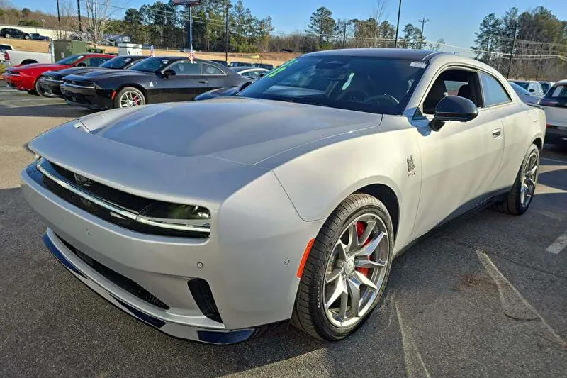 Dodge Charger Daytona (2026)