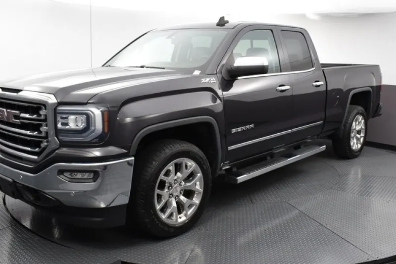GMC Sierra (2016)