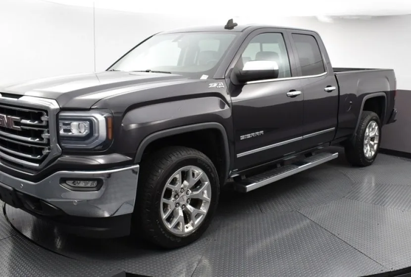 GMC Sierra (2016) — foto 1