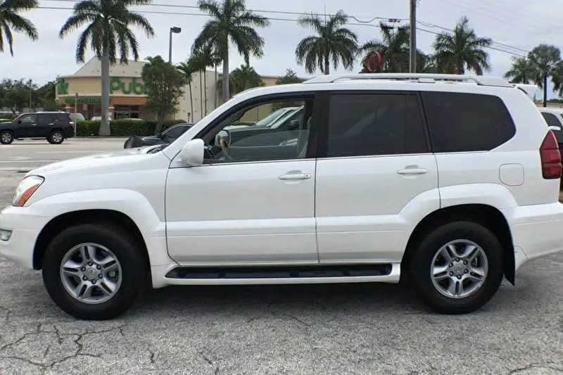 Lexus GX (2014)
