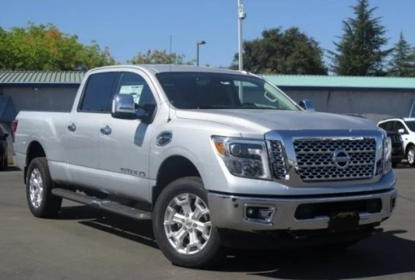 Nissan Titan (2020) — foto 1
