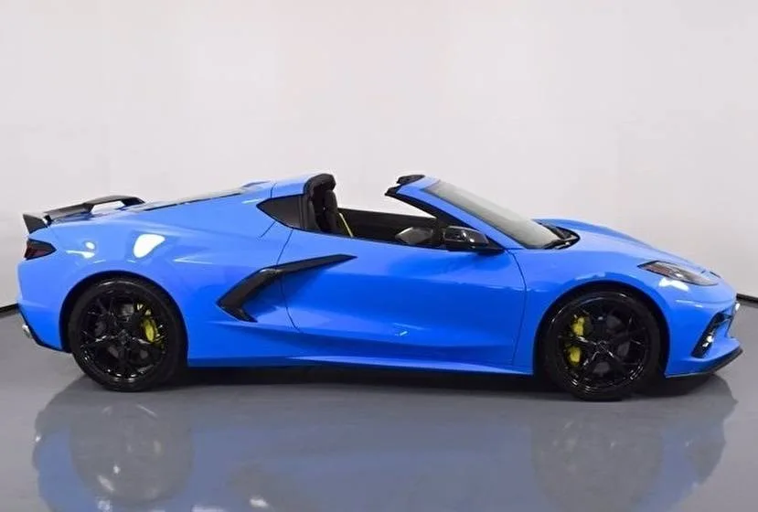 Chevrolet Corvette (2022) — foto 1