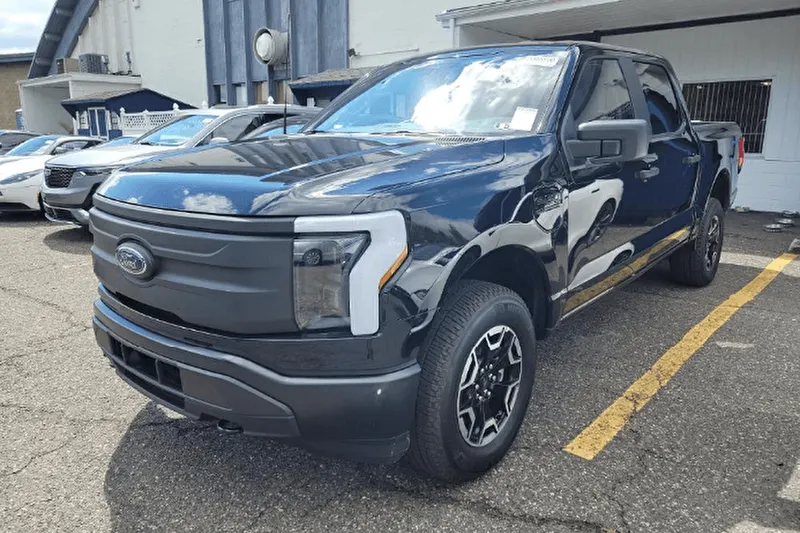 Ford F-150 (2023)