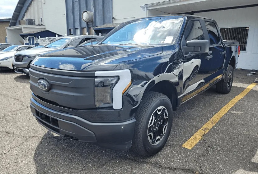 Ford F-150 (2023) — foto 1