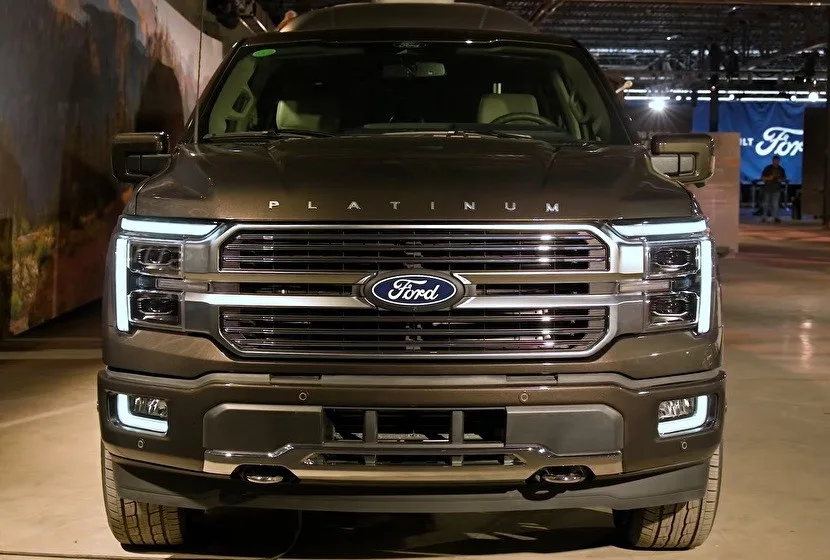 Ford F-150 (2024) — foto 1