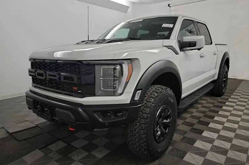 Ford F-150 (2024)