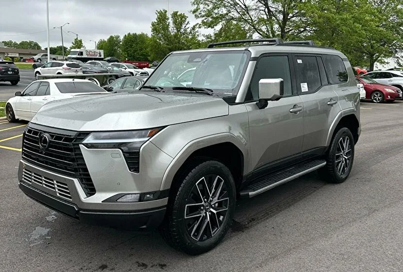 Lexus GX (2024) — foto 1