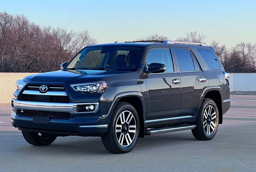 Toyota 4 Runner (2024) — foto 1