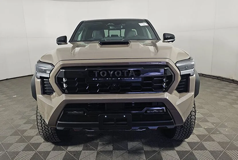 Toyota Tacoma (2025) — foto 1