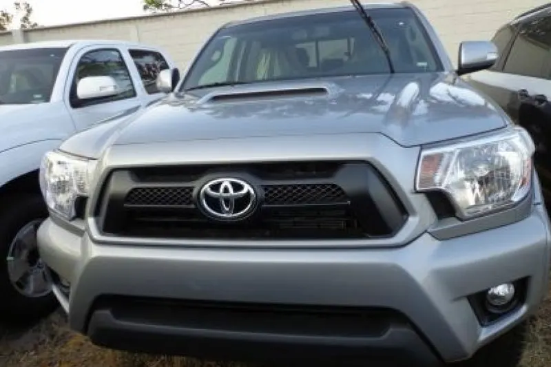 Toyota Tacoma (2017)