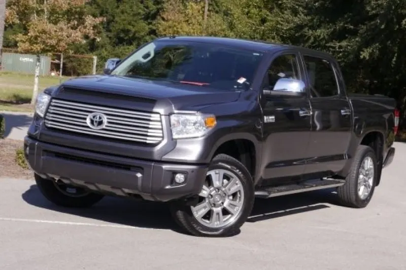 Toyota Tundra (2021)