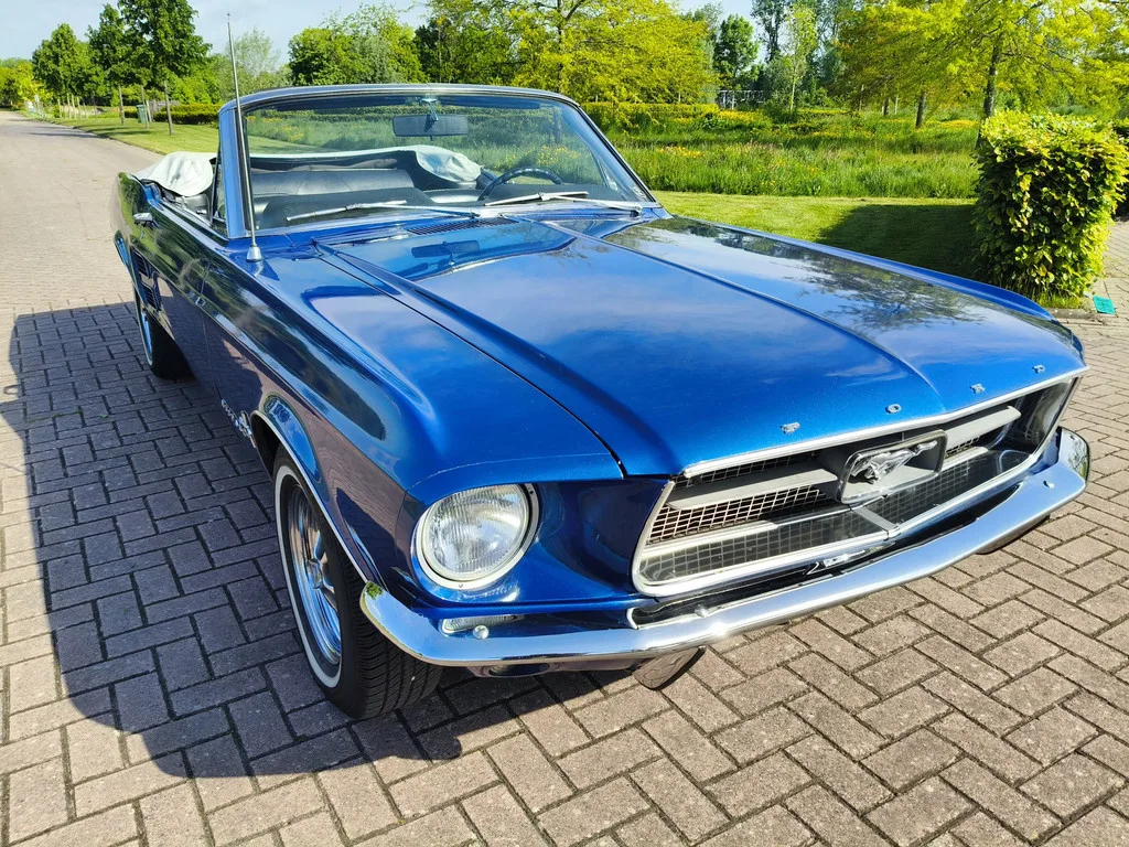 Ford Mustang (1967) — foto 1