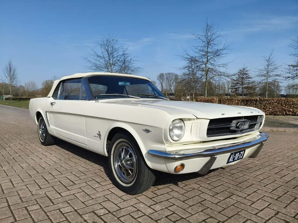 Ford Mustang (1964) — foto 1