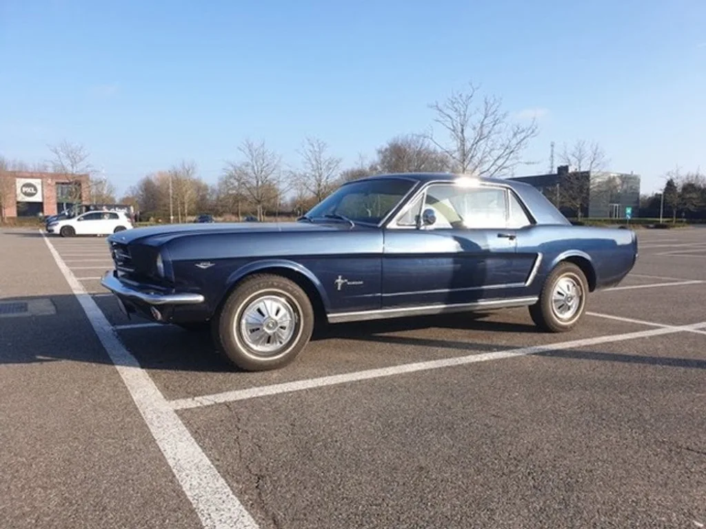Ford Mustang (1965) — foto 1