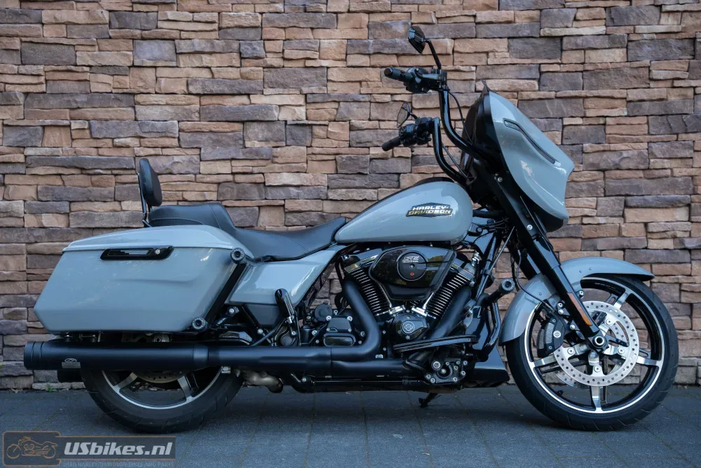 Harley-Davidson Street Glide (2025) — foto 1