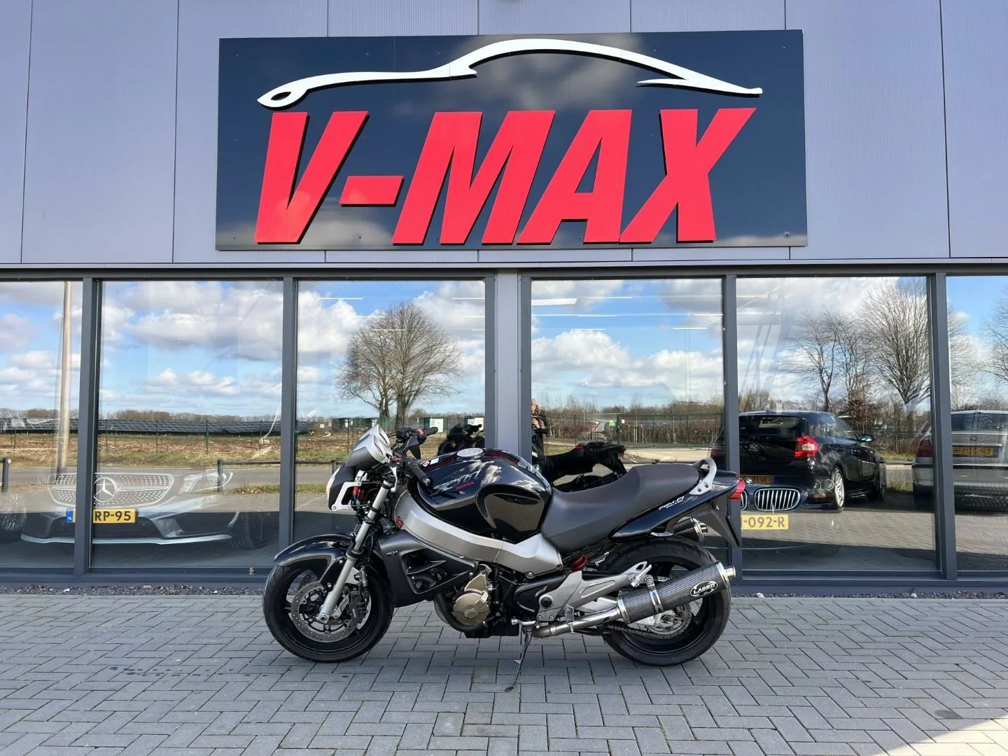 Honda CB 1100 SF X-11 (2000) — foto 1