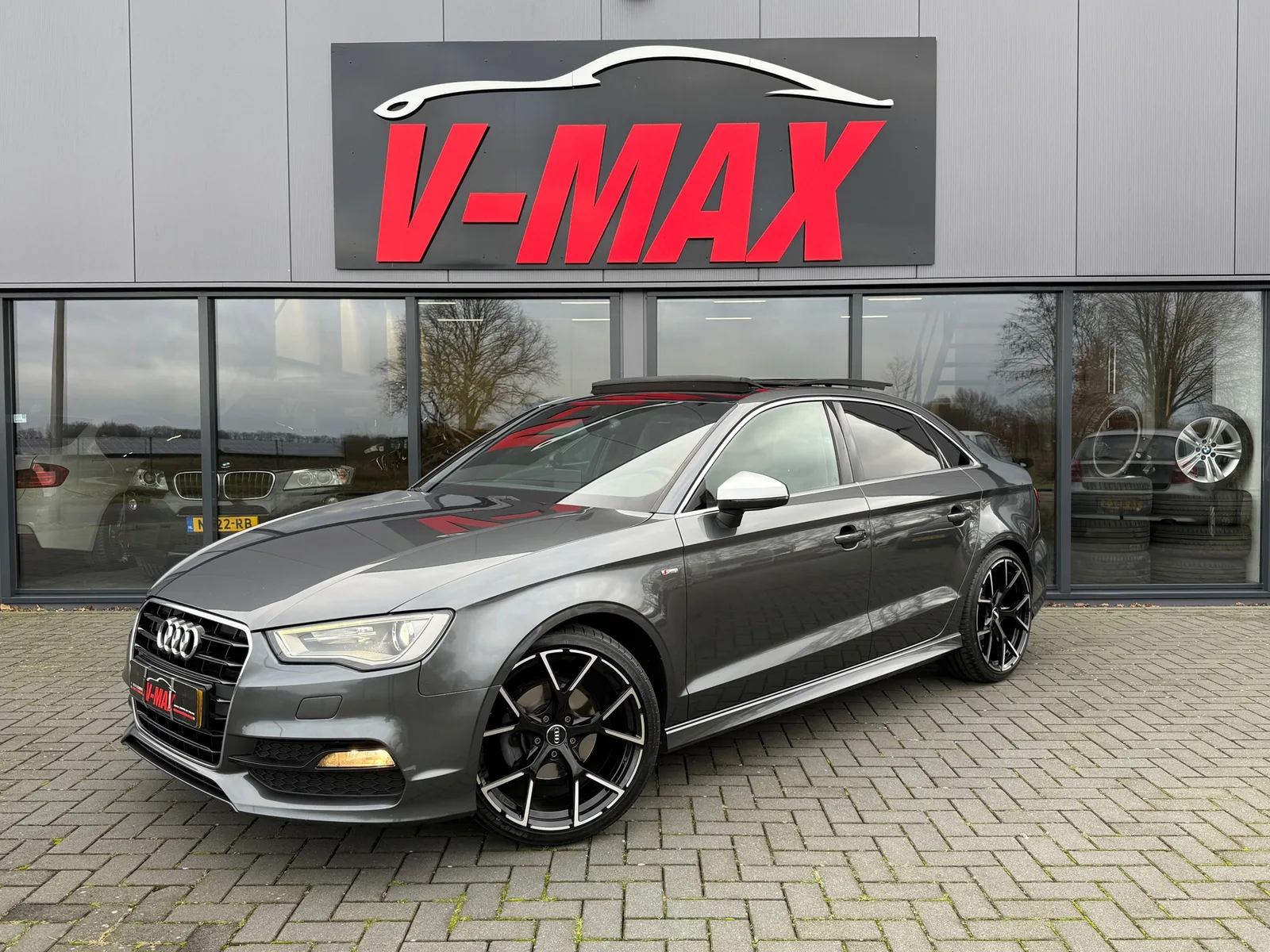 Audi A3 (2015) — foto 1