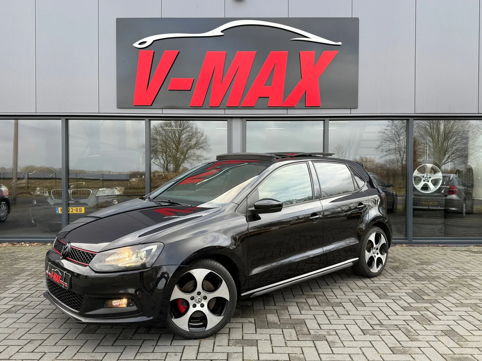 Volkswagen Polo (2012) — foto 1