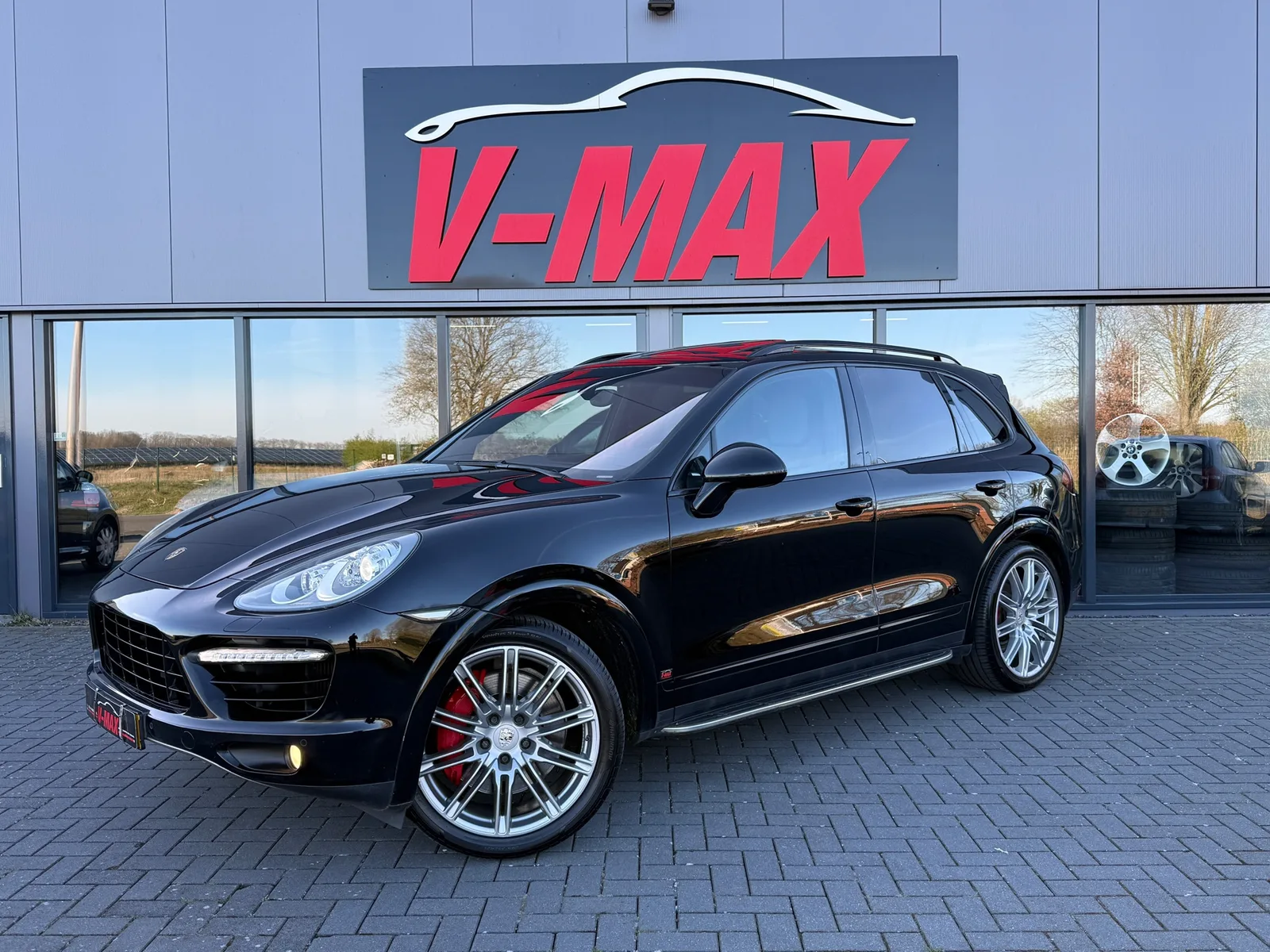 Porsche Cayenne (2012) — foto 1