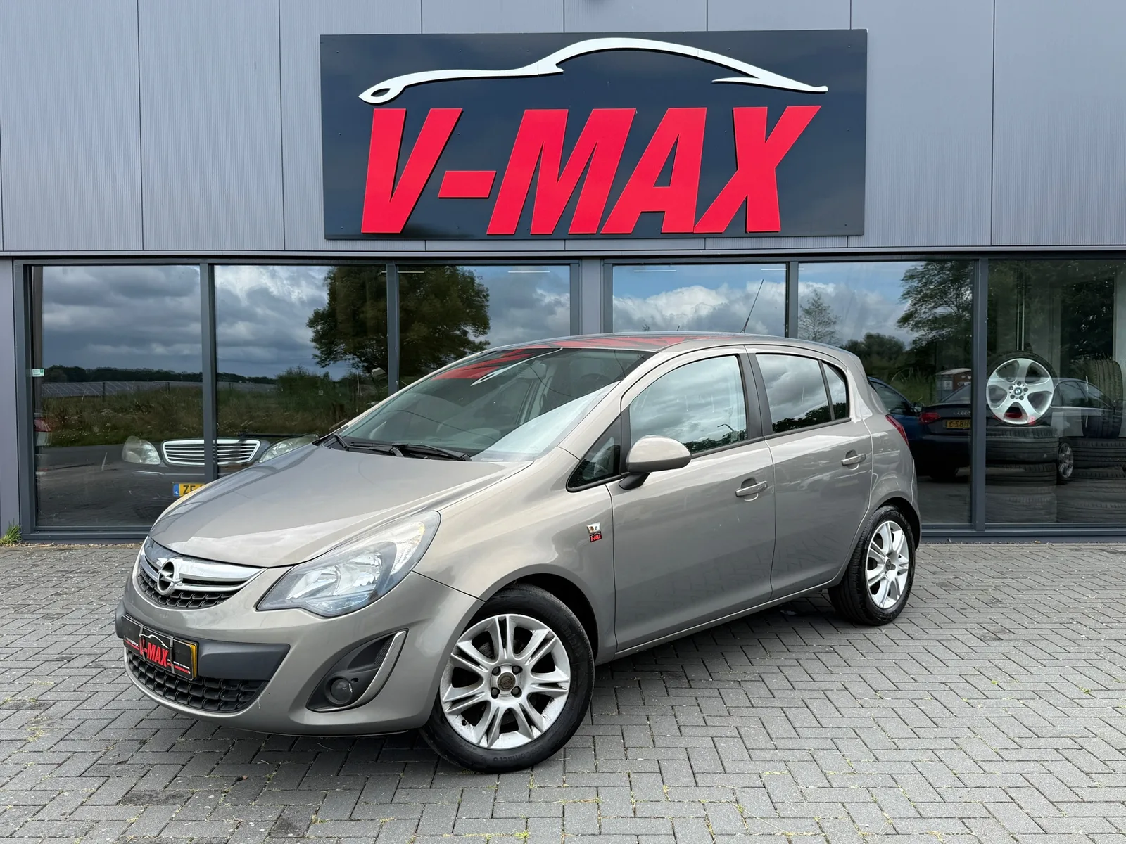 Opel Corsa (2014) — foto 1