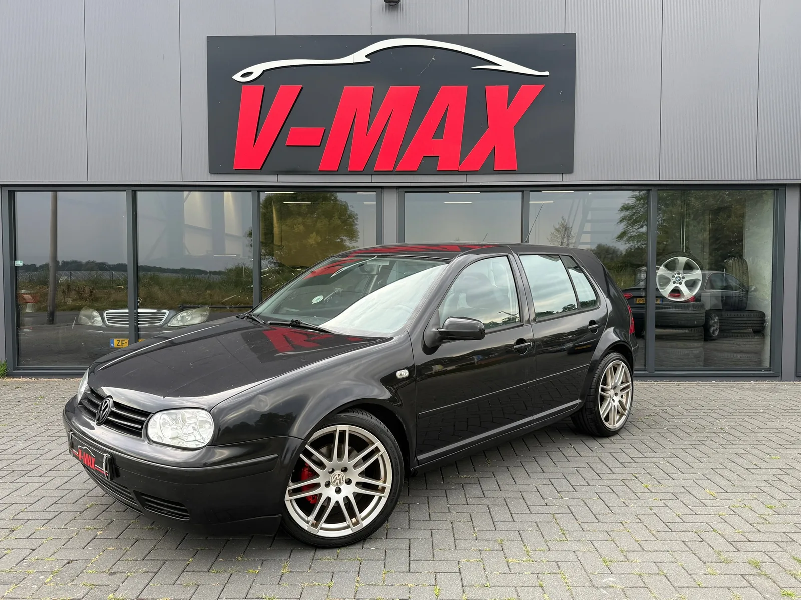 Volkswagen Golf (2000) — foto 1