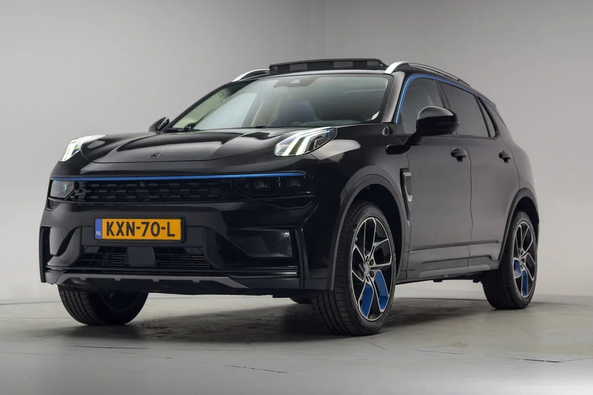 Lynk & Co 01 (2023) — foto 1