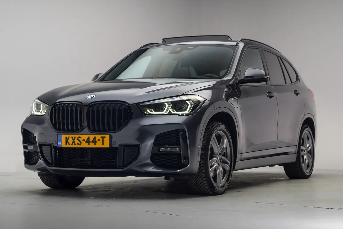 BMW X1 (2022) — foto 1