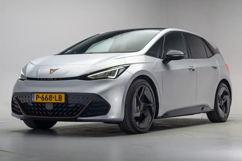 CUPRA Born (2022)