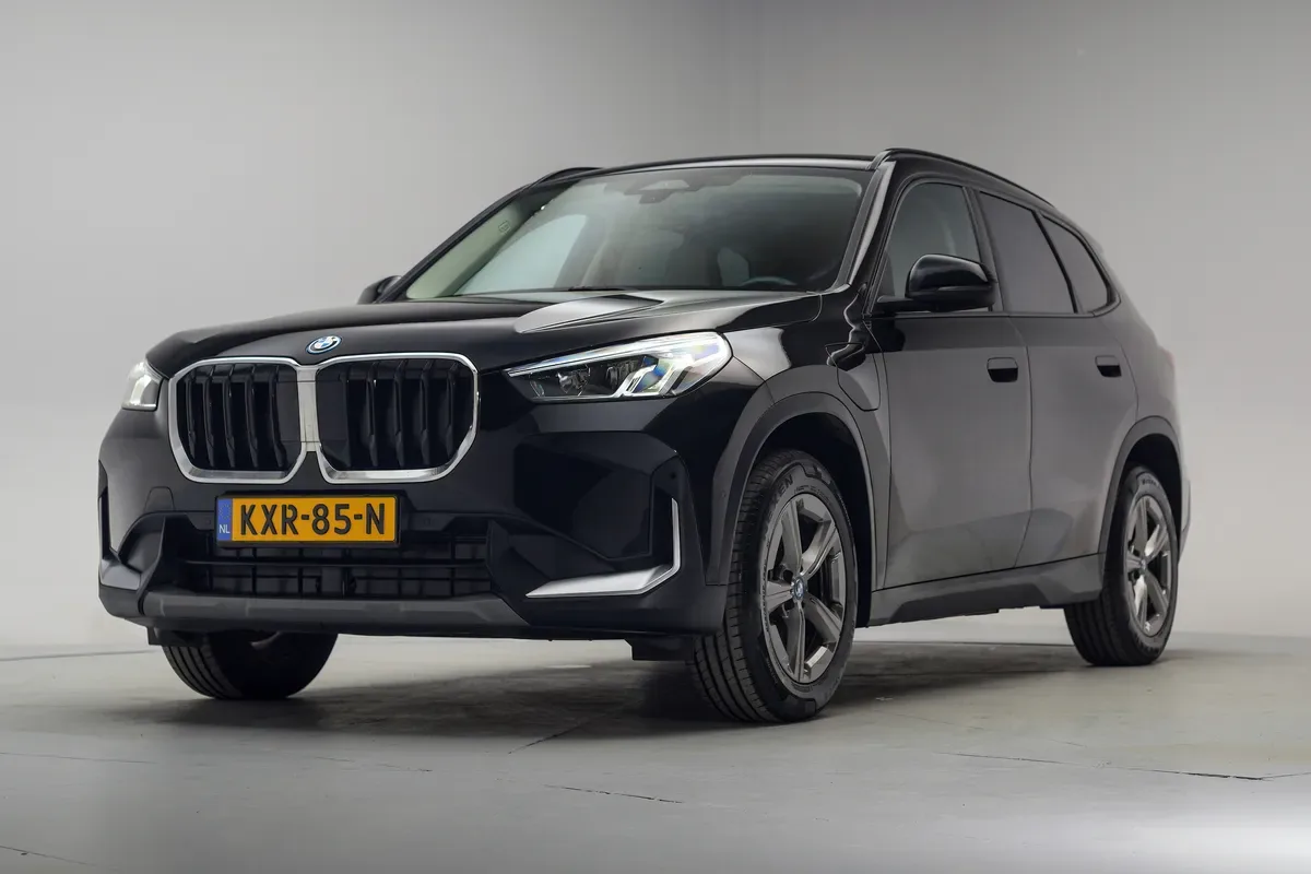 BMW X1 (2025) — foto 1