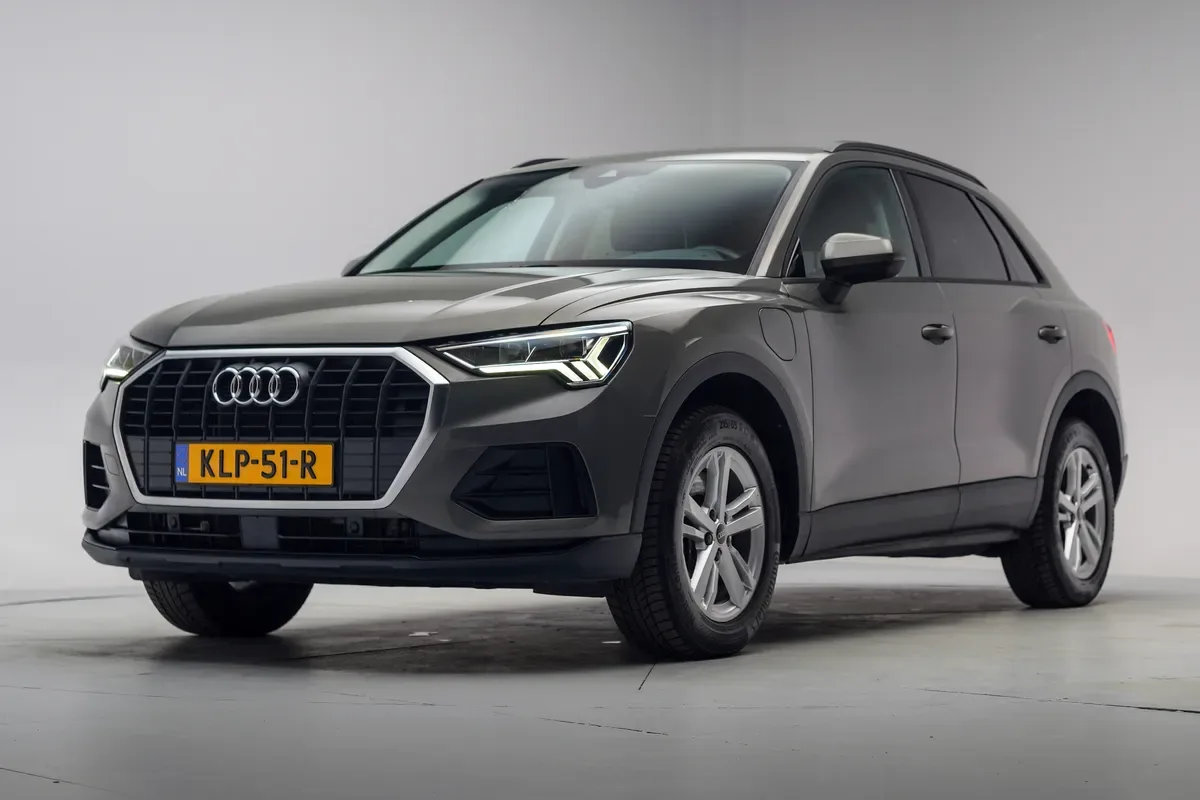 Audi Q3 (2021) — foto 1