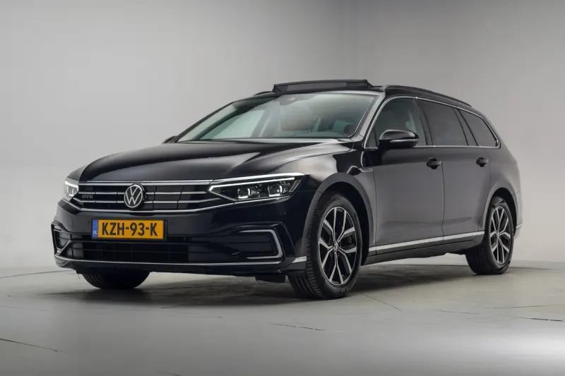Volkswagen Passat (2022)