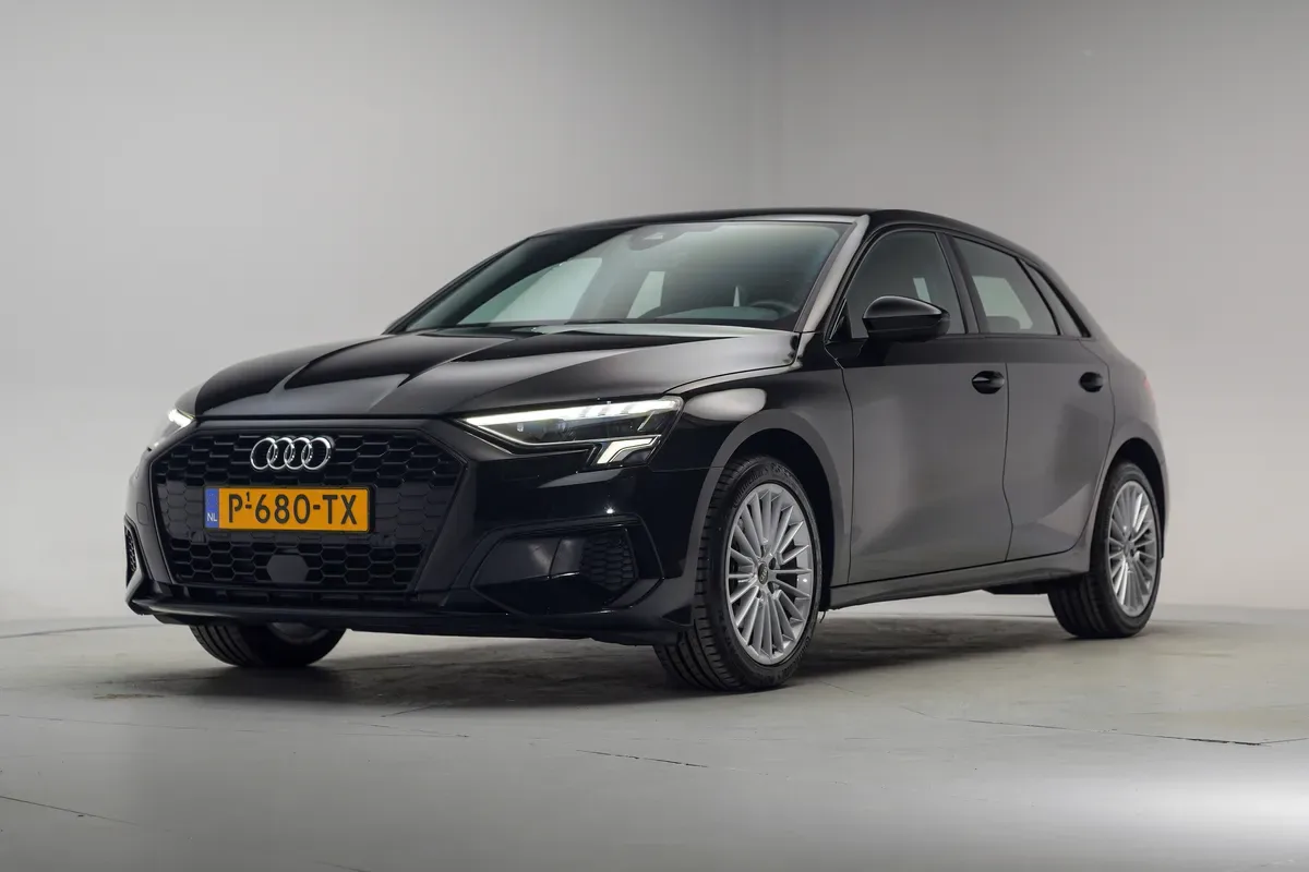 Audi A3 (2022) — foto 1