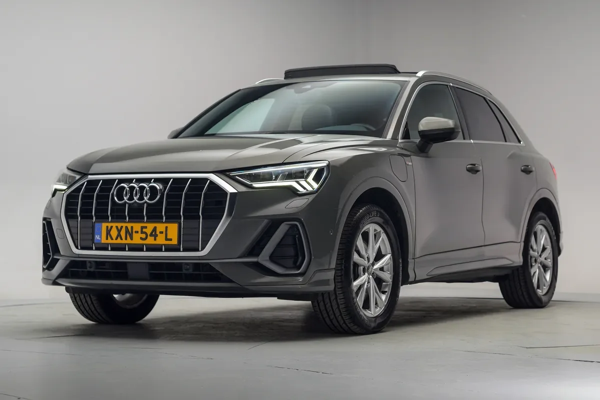 Audi Q3 (2022) — foto 1