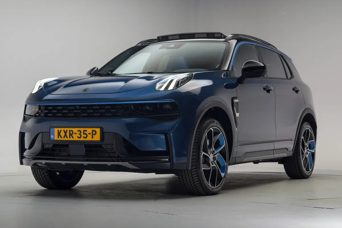 Lynk & Co 01 (2023) — foto 1