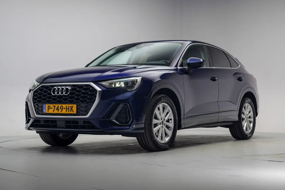 Audi Q3 Sportback (2021) — foto 1