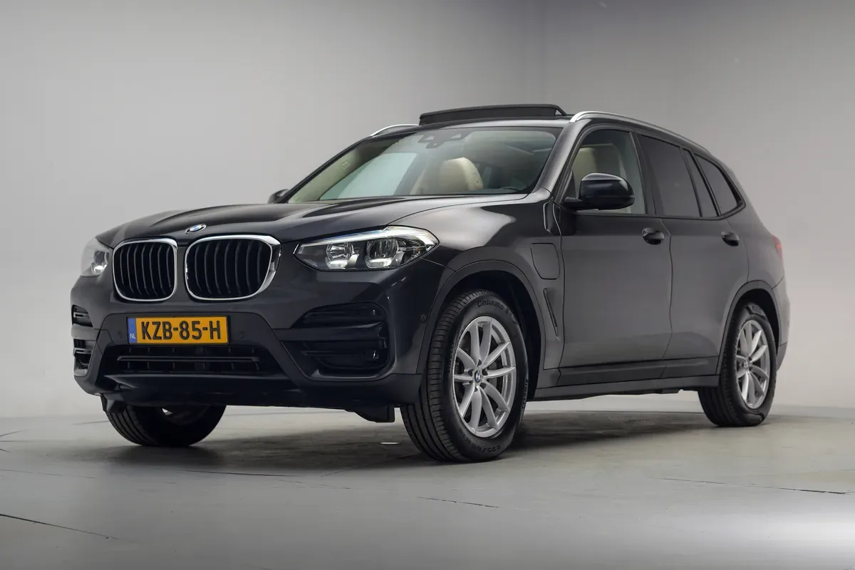 BMW X3 (2021) — foto 1