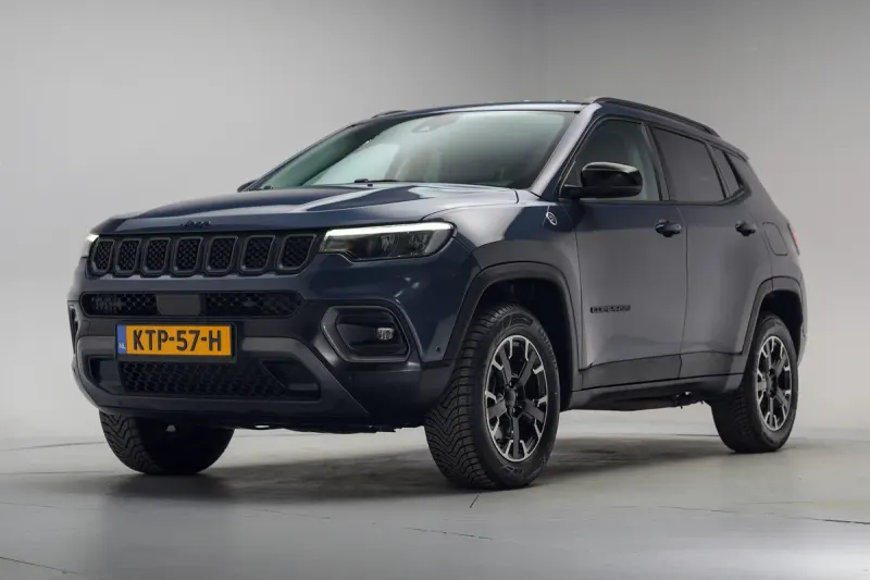 Jeep Compass (2023)