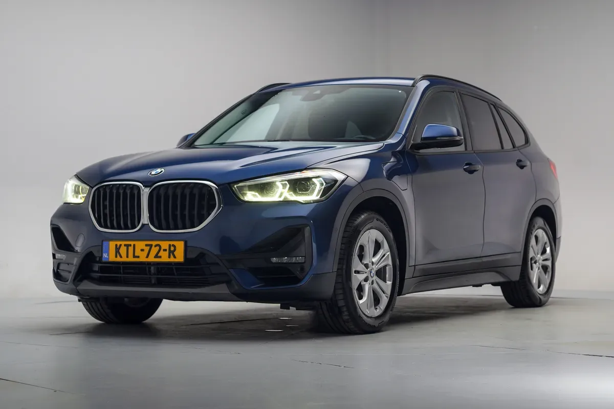 BMW X1 (2021) — foto 1